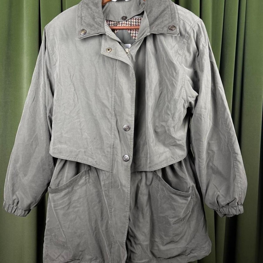 Vintage Carlo Briani Green Nylon Windbreaker Jacket 90s Boxy Fit Women M